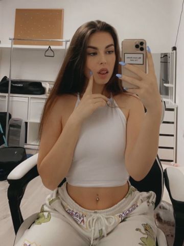 Лаура фото 3